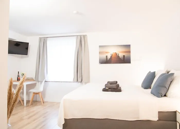 Aparthotel Gaestezimmer Ross Hohenlinden