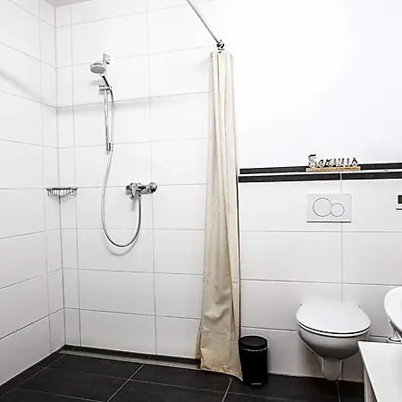 Gaestezimmer Ross Lejlighedshotel 3*