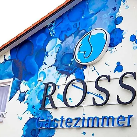 Lejlighedshotel Gaestezimmer Ross Hohenlinden
