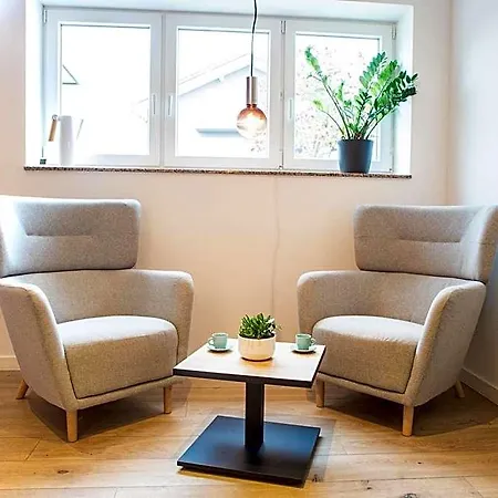 Gaestezimmer Ross Lejlighedshotel Hohenlinden