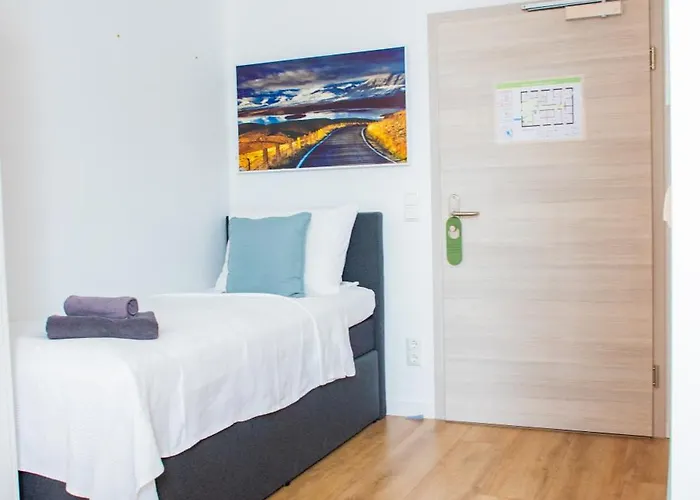 Gästezimmer Ross Aparthotel 3*